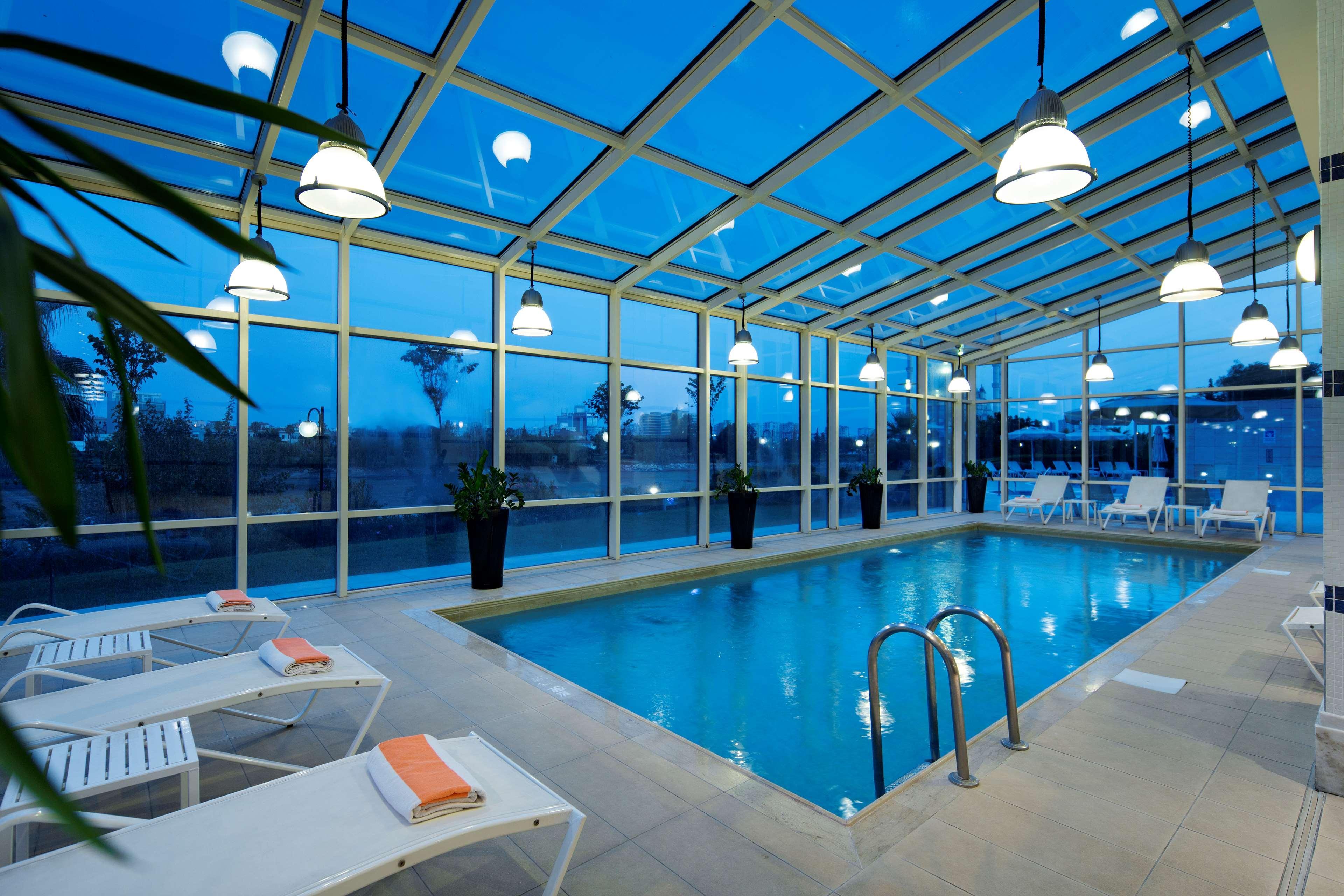 Adana Hiltonsa Hotel Экстерьер фото