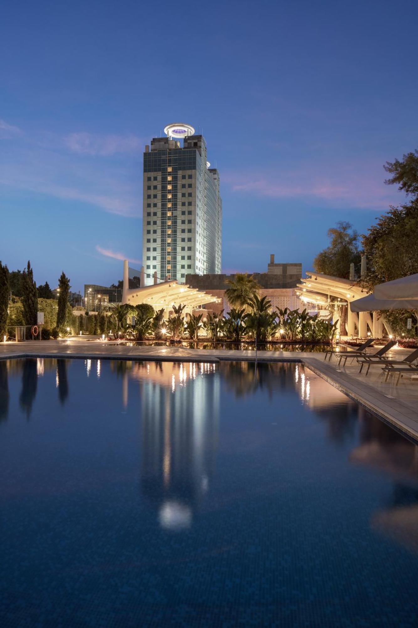 Adana Hiltonsa Hotel Экстерьер фото