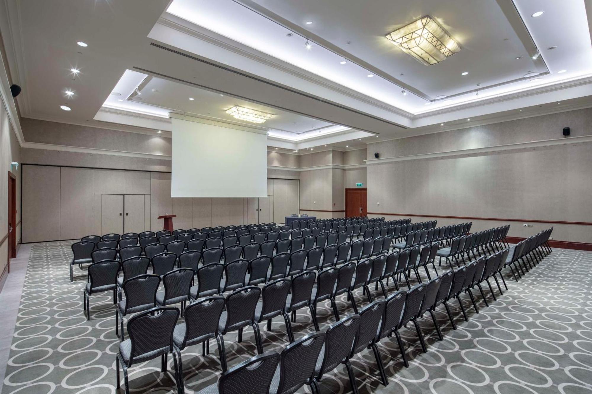 Adana Hiltonsa Hotel Экстерьер фото