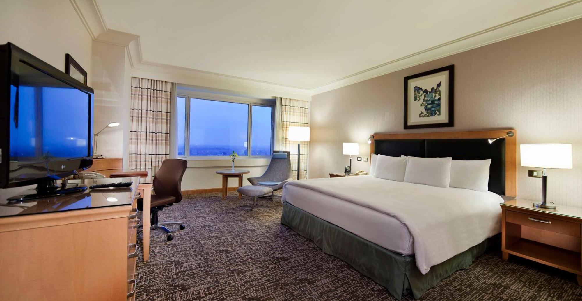 Adana Hiltonsa Hotel Экстерьер фото