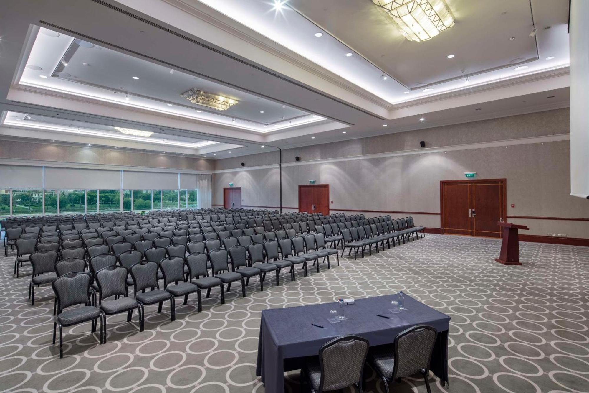 Adana Hiltonsa Hotel Экстерьер фото