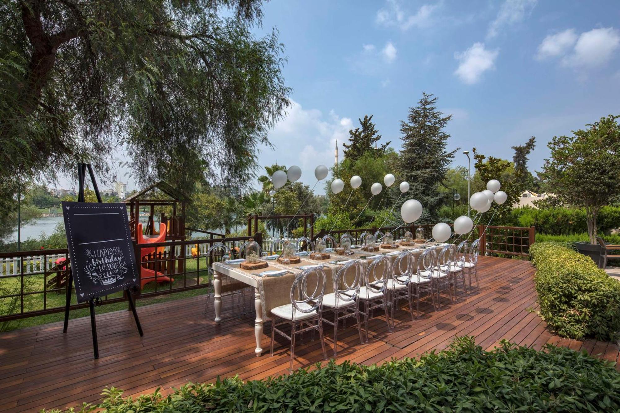 Adana Hiltonsa Hotel Экстерьер фото